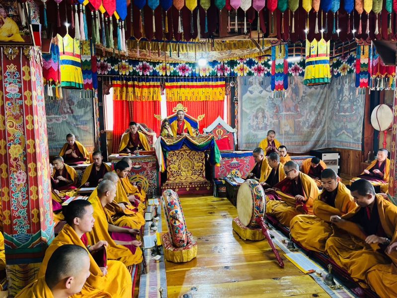 薩嘎達瓦節祈福法會